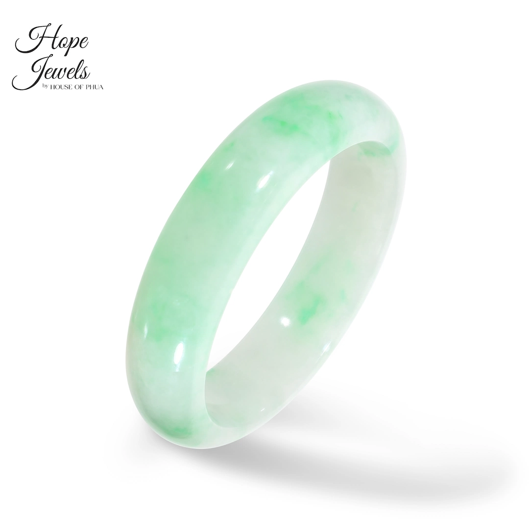 51.5mm Type A Green Jadeite Round Bangle