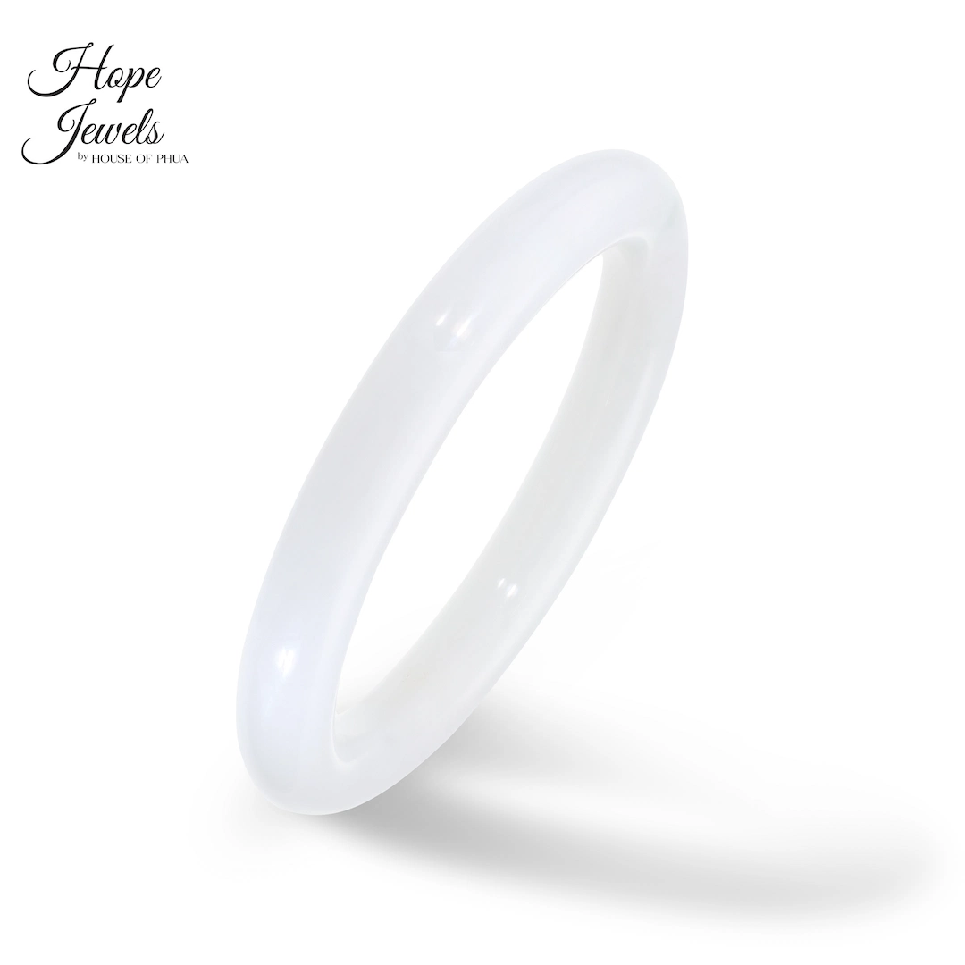 55.5mm Type A White Jadeite Round Bangle