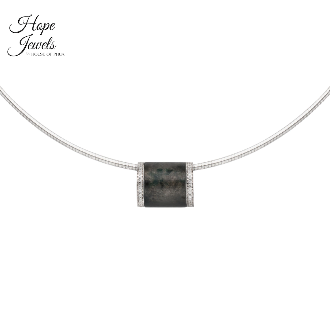 18K White Gold Black Jade Lu Lu Tong Pendant set with Natural Diamonds